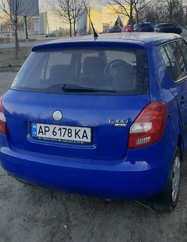 Синий Шкода Фабия, объемом двигателя 1.39 л и пробегом 239 тыс. км за 4300 $, фото 1 на Automoto.ua