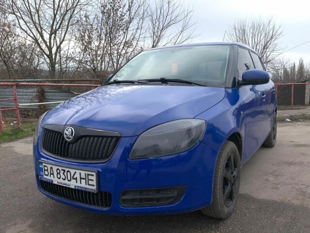 Синій Шкода Фабія, об'ємом двигуна 1.4 л та пробігом 280 тис. км за 4200 $, фото 1 на Automoto.ua