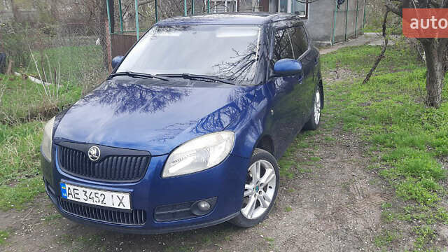 Синій Шкода Фабія, об'ємом двигуна 1.39 л та пробігом 340 тис. км за 5700 $, фото 1 на Automoto.ua