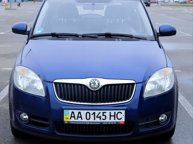 Синій Шкода Фабія, об'ємом двигуна 1.4 л та пробігом 173 тис. км за 4999 $, фото 1 на Automoto.ua
