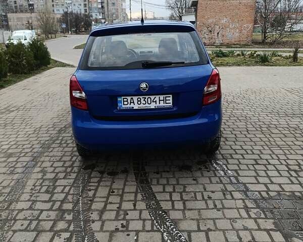 Синій Шкода Фабія, об'ємом двигуна 1.39 л та пробігом 560 тис. км за 2700 $, фото 1 на Automoto.ua
