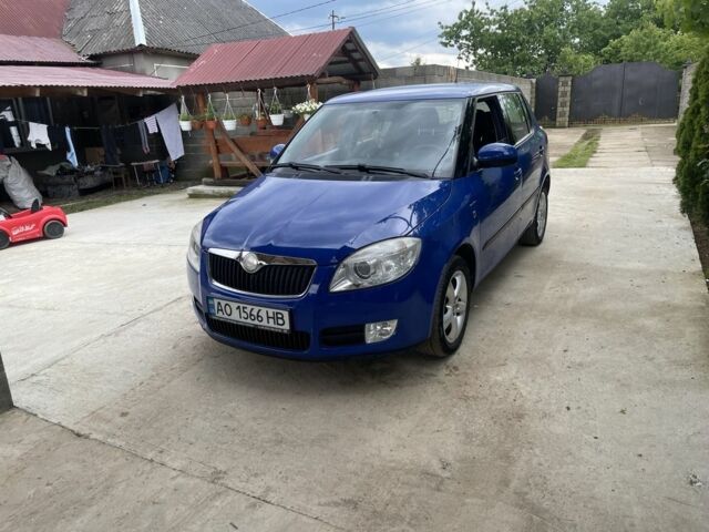 Синий Шкода Фабия, объемом двигателя 1.2 л и пробегом 170 тыс. км за 4800 $, фото 1 на Automoto.ua