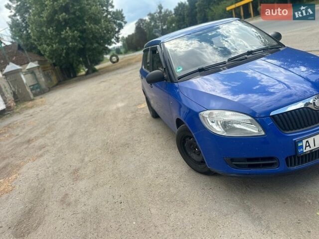 Синій Шкода Фабія, об'ємом двигуна 1.2 л та пробігом 199 тис. км за 3350 $, фото 1 на Automoto.ua