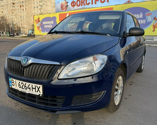 Синій Шкода Фабія, об'ємом двигуна 1.2 л та пробігом 266 тис. км за 4700 $, фото 1 на Automoto.ua