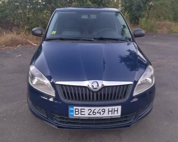 Синий Шкода Фабия, объемом двигателя 1.6 л и пробегом 237 тыс. км за 6000 $, фото 1 на Automoto.ua