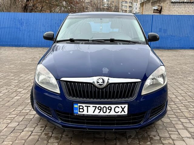 Синій Шкода Фабія, об'ємом двигуна 1.6 л та пробігом 206 тис. км за 6500 $, фото 1 на Automoto.ua