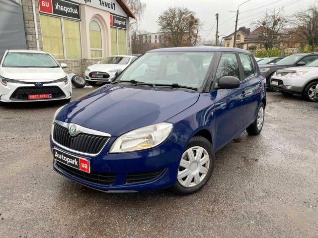 Синій Шкода Фабія, об'ємом двигуна 1.4 л та пробігом 283 тис. км за 5790 $, фото 1 на Automoto.ua