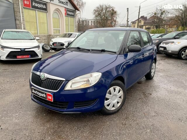Синій Шкода Фабія, об'ємом двигуна 1.4 л та пробігом 283 тис. км за 5790 $, фото 1 на Automoto.ua