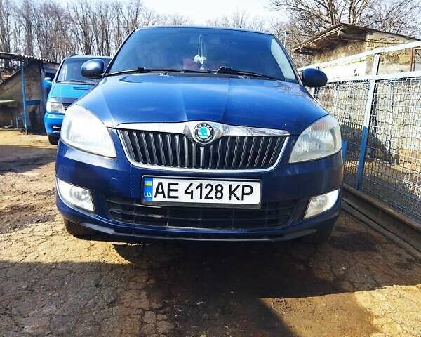 Синій Шкода Фабія, об'ємом двигуна 1.6 л та пробігом 250 тис. км за 7500 $, фото 1 на Automoto.ua