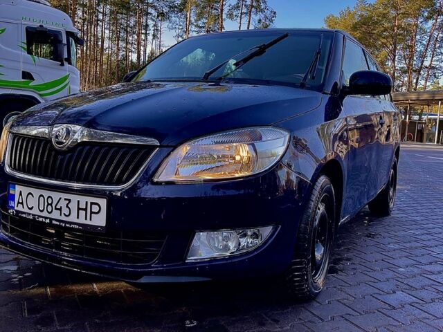 Синій Шкода Фабія, об'ємом двигуна 1.6 л та пробігом 214 тис. км за 6200 $, фото 1 на Automoto.ua