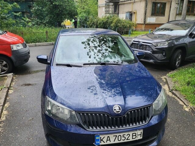 Синий Шкода Фабия, объемом двигателя 1.2 л и пробегом 131 тыс. км за 6900 $, фото 1 на Automoto.ua