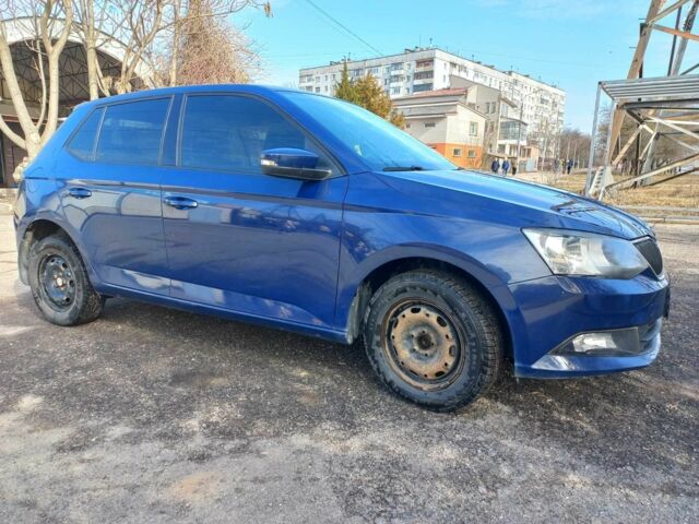 Синий Шкода Фабия, объемом двигателя 1.2 л и пробегом 179 тыс. км за 7300 $, фото 1 на Automoto.ua