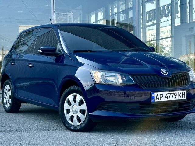 Синий Шкода Фабия, объемом двигателя 1 л и пробегом 160 тыс. км за 8900 $, фото 1 на Automoto.ua