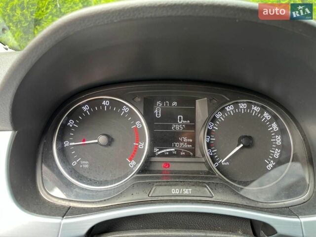 Синий Шкода Фабия, объемом двигателя 1 л и пробегом 170 тыс. км за 6100 $, фото 1 на Automoto.ua