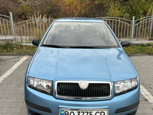 Синий Шкода Фабия, объемом двигателя 1.2 л и пробегом 207 тыс. км за 4000 $, фото 1 на Automoto.ua