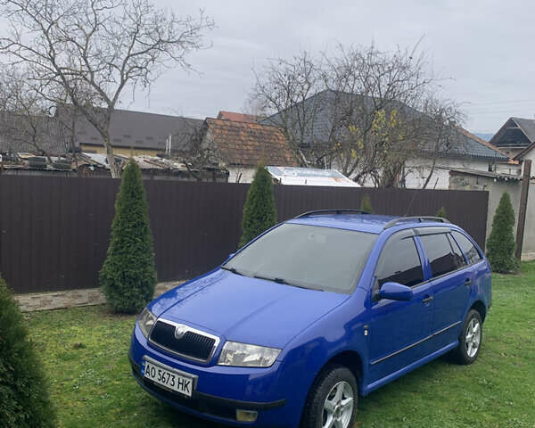 Синий Шкода Фабия, объемом двигателя 1.9 л и пробегом 300 тыс. км за 3000 $, фото 1 на Automoto.ua