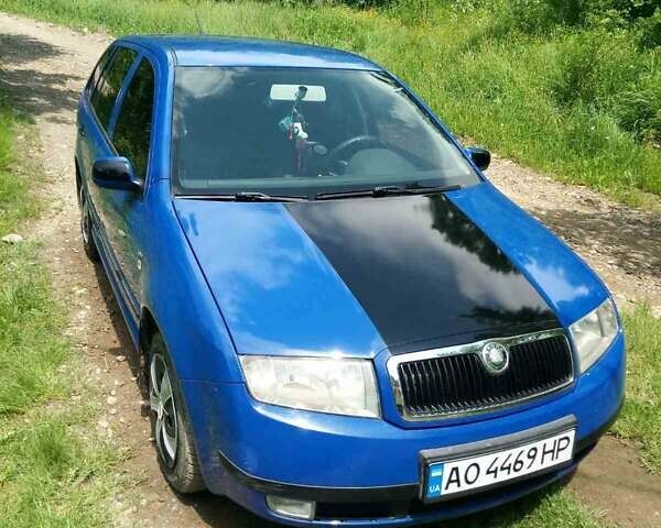 Синій Шкода Фабія, об'ємом двигуна 1.4 л та пробігом 200 тис. км за 3650 $, фото 1 на Automoto.ua