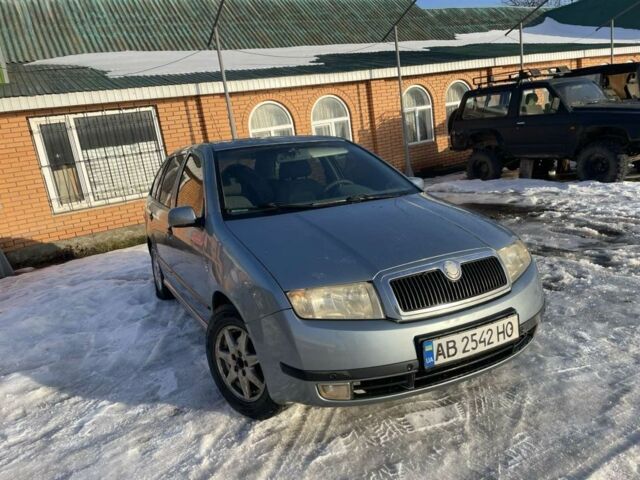 Синий Шкода Фабия, объемом двигателя 1.4 л и пробегом 326 тыс. км за 3550 $, фото 1 на Automoto.ua