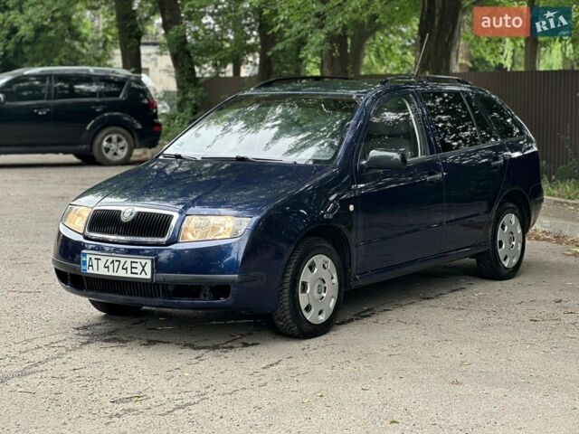 Синий Шкода Фабия, объемом двигателя 1.39 л и пробегом 179 тыс. км за 2799 $, фото 1 на Automoto.ua