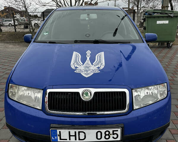Синій Шкода Фабія, об'ємом двигуна 1.98 л та пробігом 240 тис. км за 2500 $, фото 1 на Automoto.ua
