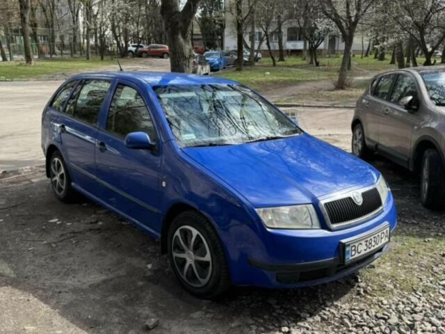 Синий Шкода Фабия, объемом двигателя 1.9 л и пробегом 260 тыс. км за 3350 $, фото 1 на Automoto.ua