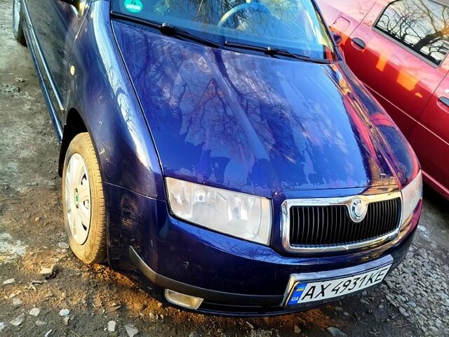 Синий Шкода Фабия, объемом двигателя 1.4 л и пробегом 260 тыс. км за 3400 $, фото 1 на Automoto.ua