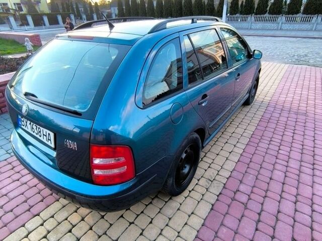Синій Шкода Фабія, об'ємом двигуна 1.39 л та пробігом 230 тис. км за 2890 $, фото 1 на Automoto.ua