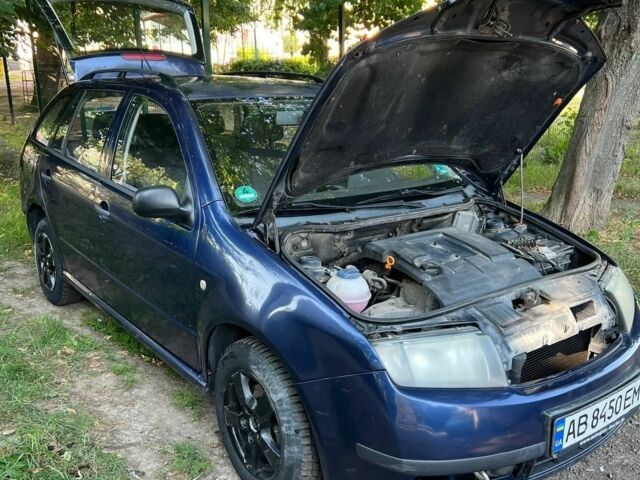 Синий Шкода Фабия, объемом двигателя 0 л и пробегом 330 тыс. км за 2500 $, фото 1 на Automoto.ua