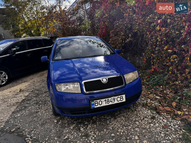 Шкода Фабия 2004 в Тернополе на Automoto.ua Синий Шкода Фабия, объемом двигателя 1.39 л и пробегом 292 тыс. км за 3099 $, фото 1 на Automoto.ua