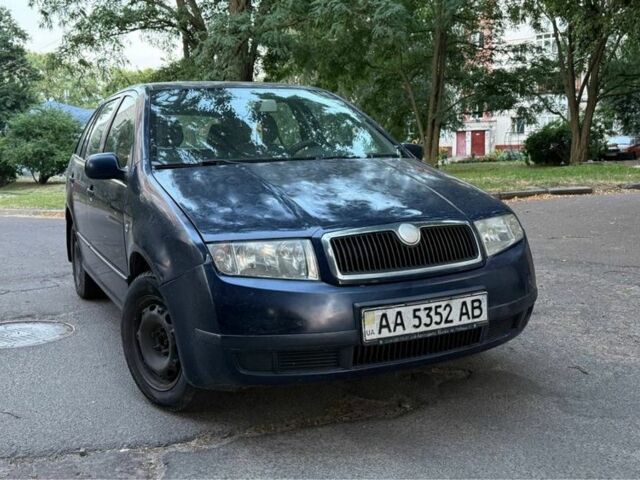 Синий Шкода Фабия, объемом двигателя 1.4 л и пробегом 308 тыс. км за 1999 $, фото 1 на Automoto.ua