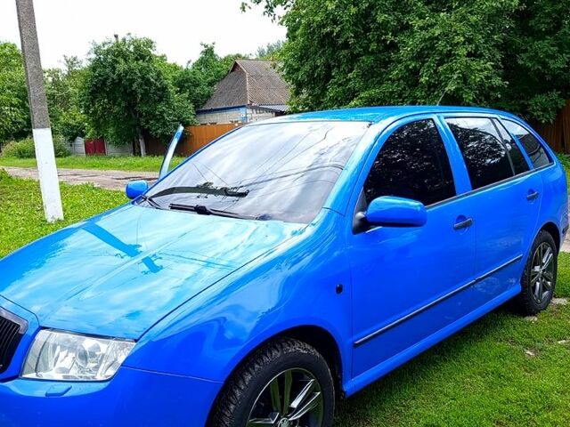 Синій Шкода Фабія, об'ємом двигуна 1.4 л та пробігом 207 тис. км за 4400 $, фото 1 на Automoto.ua