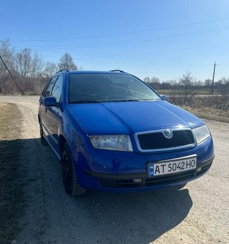 Синій Шкода Фабія, об'ємом двигуна 1.39 л та пробігом 327 тис. км за 3150 $, фото 1 на Automoto.ua