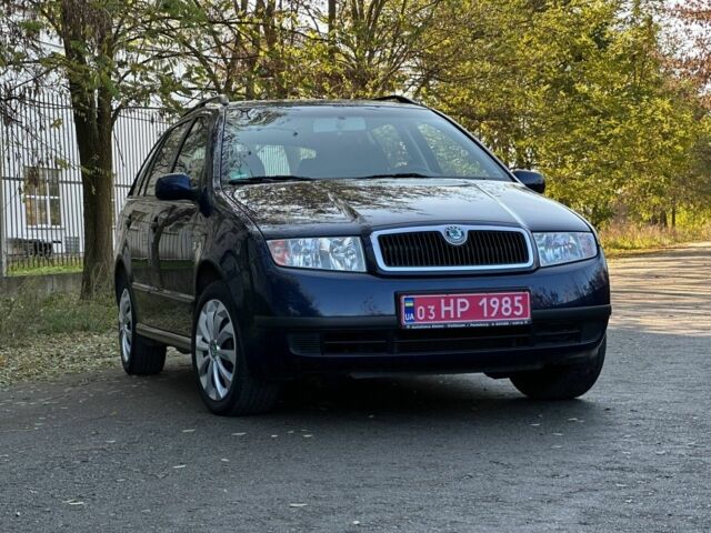 Синий Шкода Фабия, объемом двигателя 0 л и пробегом 217 тыс. км за 4700 $, фото 1 на Automoto.ua