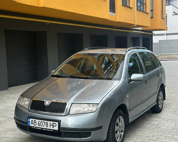 Синій Шкода Фабія, об'ємом двигуна 1.39 л та пробігом 259 тис. км за 3650 $, фото 1 на Automoto.ua