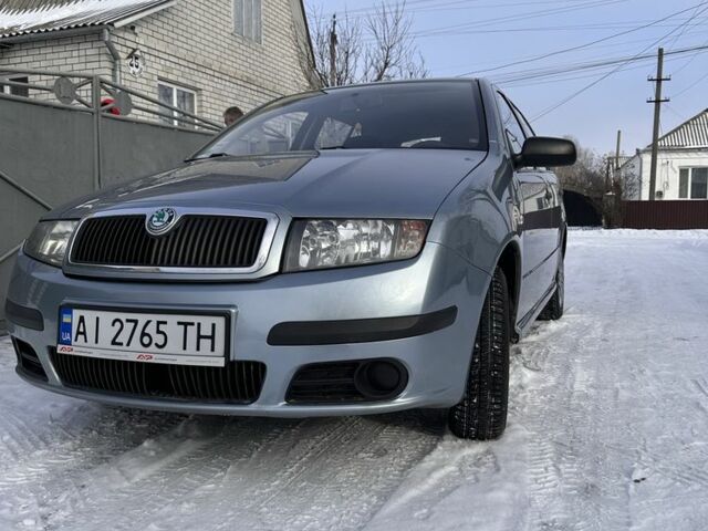 Синій Шкода Фабія, об'ємом двигуна 1.4 л та пробігом 223 тис. км за 4700 $, фото 1 на Automoto.ua