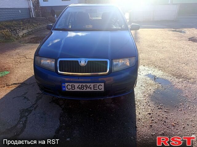 Синій Шкода Фабія, об'ємом двигуна 1.2 л та пробігом 382 тис. км за 3799 $, фото 1 на Automoto.ua