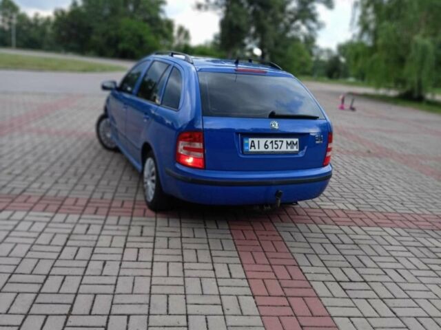 Синій Шкода Фабія, об'ємом двигуна 1.39 л та пробігом 250 тис. км за 4600 $, фото 1 на Automoto.ua