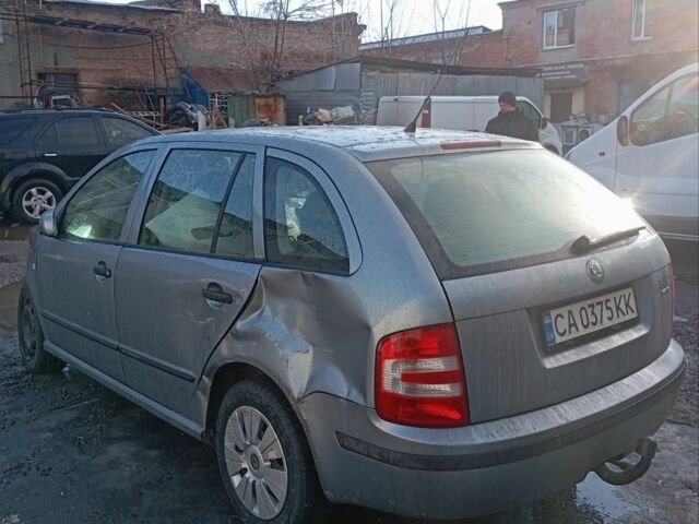 Синій Шкода Фабія, об'ємом двигуна 1.4 л та пробігом 226 тис. км за 2000 $, фото 1 на Automoto.ua