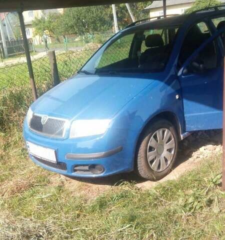 Синій Шкода Фабія, об'ємом двигуна 1.39 л та пробігом 213 тис. км за 4300 $, фото 1 на Automoto.ua