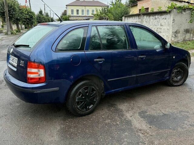 Синій Шкода Фабія, об'ємом двигуна 1.2 л та пробігом 209 тис. км за 2800 $, фото 1 на Automoto.ua