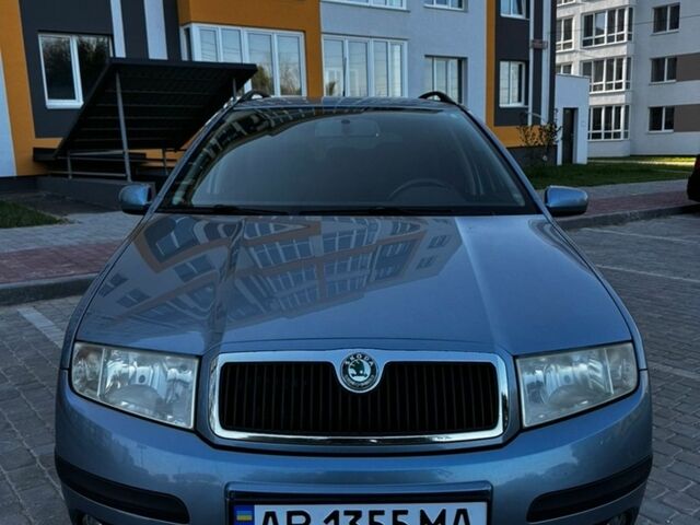 Синій Шкода Фабія, об'ємом двигуна 1.4 л та пробігом 256 тис. км за 5000 $, фото 1 на Automoto.ua