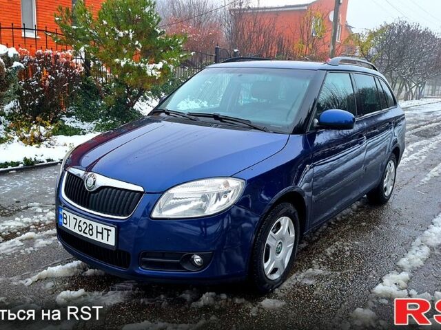 Синій Шкода Фабія, об'ємом двигуна 1.4 л та пробігом 191 тис. км за 5650 $, фото 1 на Automoto.ua