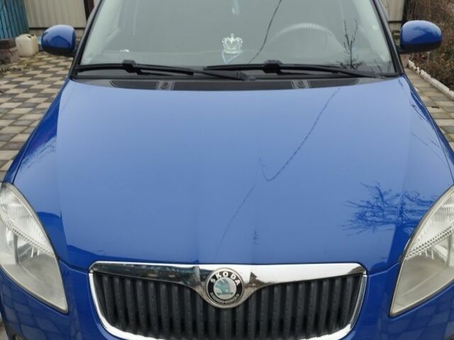 Синий Шкода Фабия, объемом двигателя 1.6 л и пробегом 355 тыс. км за 7500 $, фото 1 на Automoto.ua