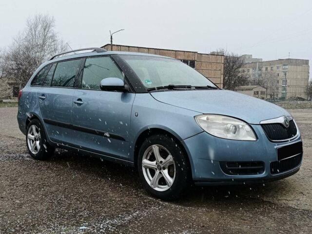 Синій Шкода Фабія, об'ємом двигуна 1.2 л та пробігом 268 тис. км за 3999 $, фото 1 на Automoto.ua