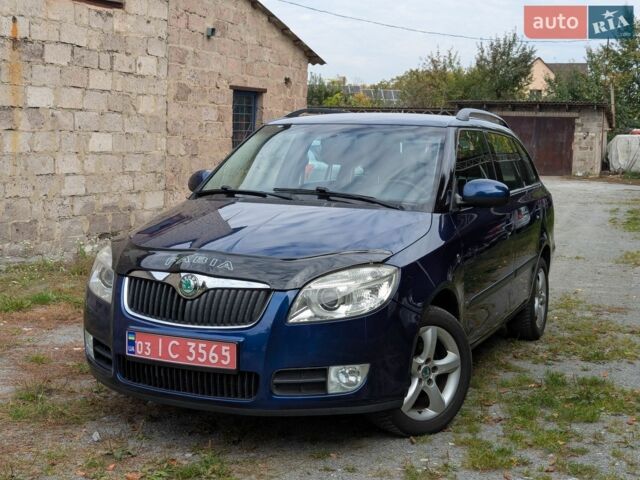 Синій Шкода Фабія, об'ємом двигуна 1.6 л та пробігом 230 тис. км за 4999 $, фото 1 на Automoto.ua