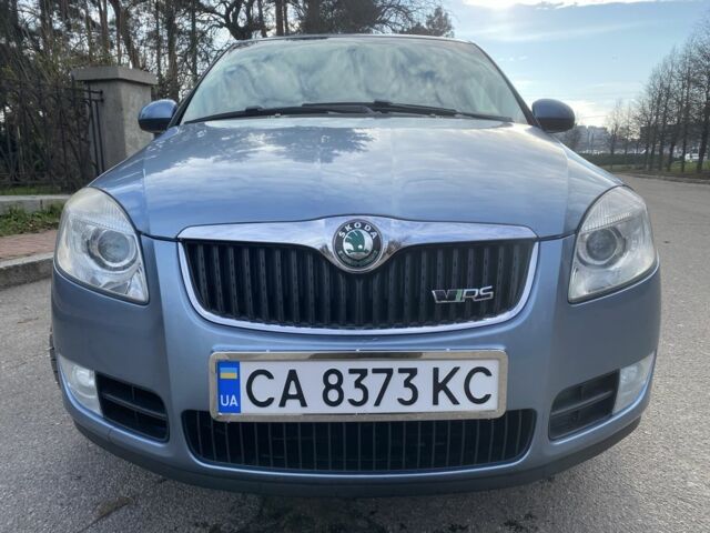 Синій Шкода Фабія, об'ємом двигуна 1.9 л та пробігом 231 тис. км за 5700 $, фото 1 на Automoto.ua