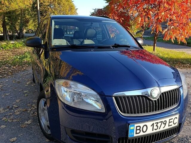 Синій Шкода Фабія, об'ємом двигуна 1.2 л та пробігом 185 тис. км за 4700 $, фото 1 на Automoto.ua
