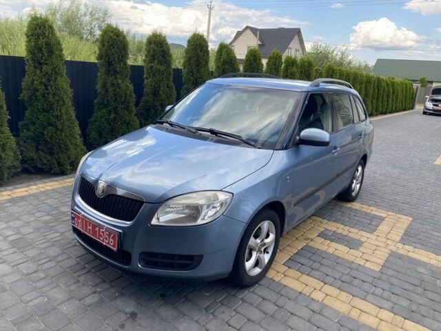 Синій Шкода Фабія, об'ємом двигуна 1.6 л та пробігом 214 тис. км за 5406 $, фото 1 на Automoto.ua
