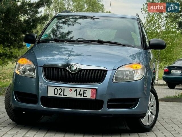 Синий Шкода Фабия, объемом двигателя 1.2 л и пробегом 200 тыс. км за 4580 $, фото 1 на Automoto.ua