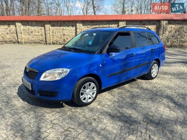 Синій Шкода Фабія, об'ємом двигуна 1.2 л та пробігом 261 тис. км за 4299 $, фото 1 на Automoto.ua
